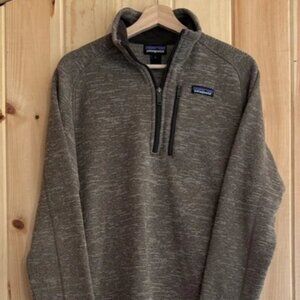 Patagonia Men's Brown Quarter Zip